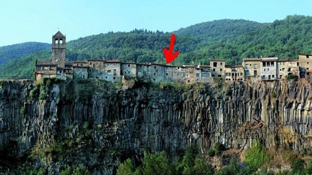 Cinglera De Castellfollit Villa Castellfollit de la Roca Exteriör bild